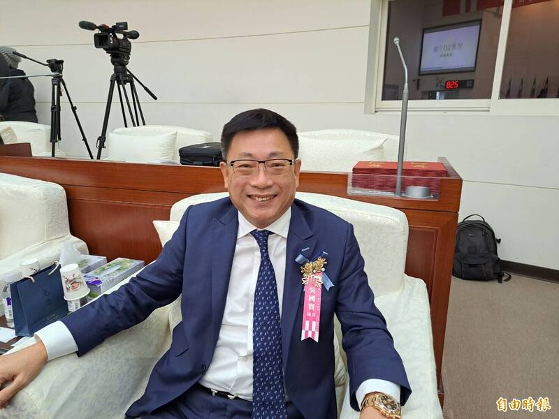 涉詐領議會出席費遭判刑,新竹市議員吳國寶喊冤,強調太離譜了,將捍衛清白、上訴到底。(記者洪美秀攝) 涉詐領議會出席費遭判刑,新竹市議員吳國寶喊冤,強調太離譜了,將捍衛清白、上訴到底。(記者洪美秀攝)
