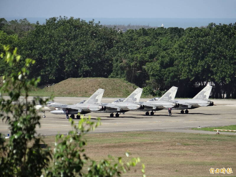 位於空軍台南第一戰機聯隊內的IDF戰機。(資料照) 位於空軍台南第一戰機聯隊內的IDF戰機。(資料照)