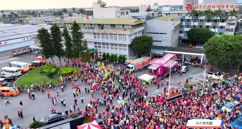 白沙屯媽祖回鑾駐駕雲林縣斗六市，南投民眾期盼「粉紅超跑」進香200年來，能首度進入南投縣。（取自「白沙屯媽祖網路電視台」）