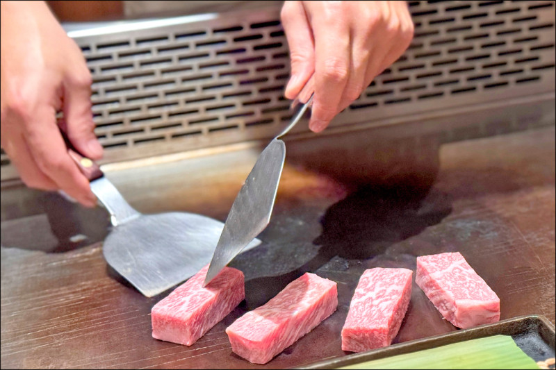 食藥署今年3月預告修正「日本牛肉及其產品之進口規定」草案，昨預告期滿，實際上路沒有時程表。 （資料照）