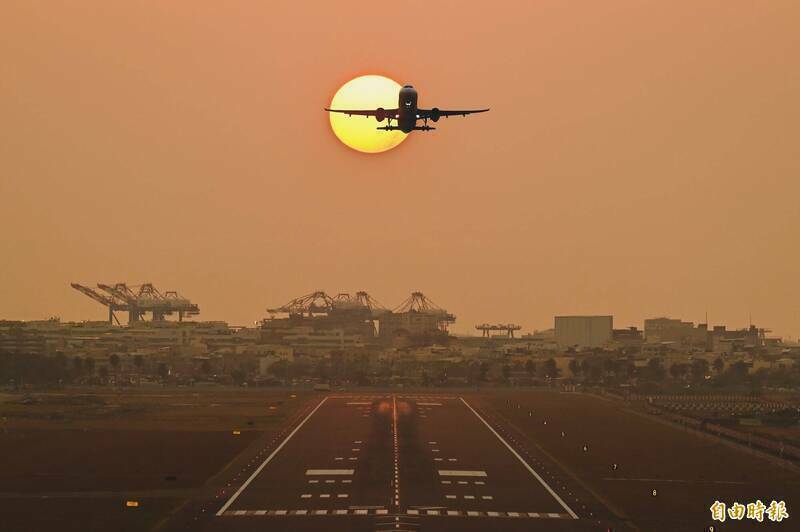 力爭南星24小時國際機場  陳其邁：未來1奈米廠可能落腳南部