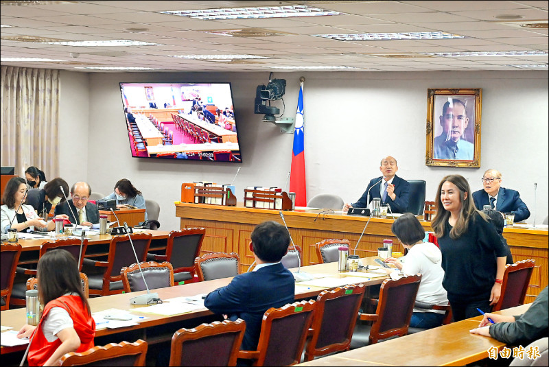 朝野協商無共識 反戒嚴反廢死2公投案最快今院會表決