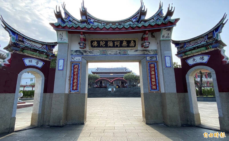 台南白河關子嶺大仙寺。(記者楊金城攝) 台南白河關子嶺大仙寺。(記者楊金城攝)
