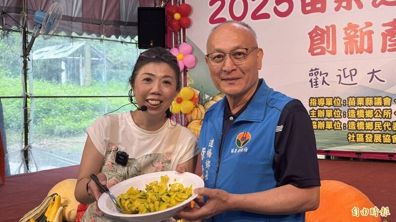 吃瓜兼賞瓜!造橋南瓜季今登場,連2週休迎賓。(記者蔡政珉攝) 吃瓜兼賞瓜!造橋南瓜季今登場,連2週休迎賓。(記者蔡政珉攝)