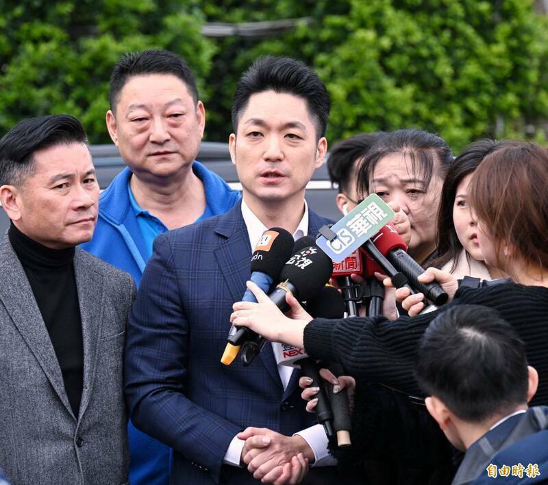 樂團主唱搭舞台墜地亡 家屬轟北市府忙籌備世壯運、回文避重就輕｜股市爆料同學會