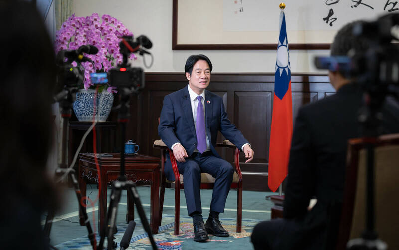 總統賴清德接受「日本經濟新聞社」專訪,這是賴上任後首次接受日媒專訪,內容觸及台美關係、台日關係、兩岸關係。(總統府提供) 總統賴清德接受「日本經濟新聞社」專訪,這是賴上任後首次接受日媒專訪,內容觸及台美關係、台日關係、兩岸關係。(總統府提供)