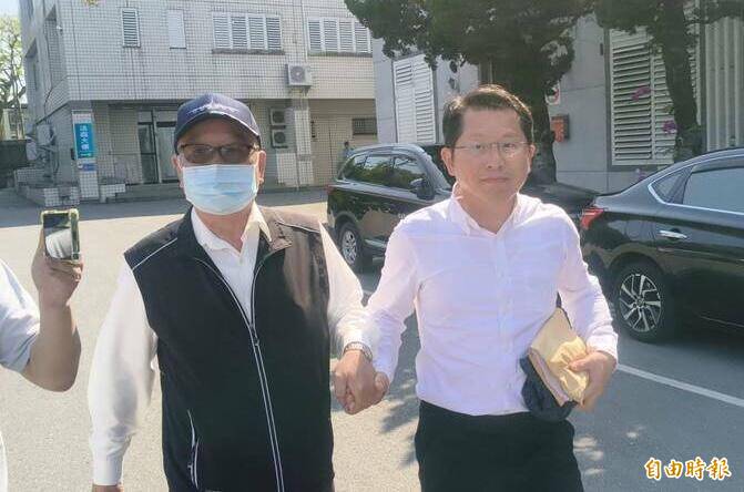 《TAIPEI TIMES》Hualien officials charged in recall privacy case 《TAIPEI TIMES》Hualien officials charged in recall privacy case