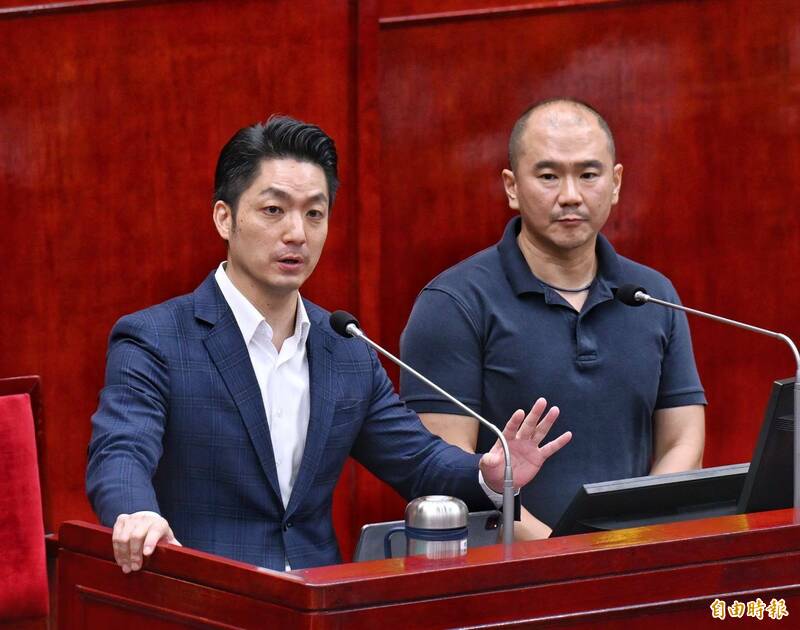 北市殯葬廠商每月進帳近百萬僅回饋4萬 徐立信質疑藉捧水費圖利