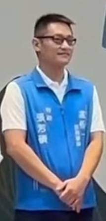 罷免民進黨立委伍麗華連署書造假,領銜人、國民黨立委盧縣一助理張芳碩羈押禁見。(資料照,取自伍麗華臉書) 罷免民進黨立委伍麗華連署書造假,領銜人、國民黨立委盧縣一助理張芳碩羈押禁見。(資料照,取自伍麗華臉書)