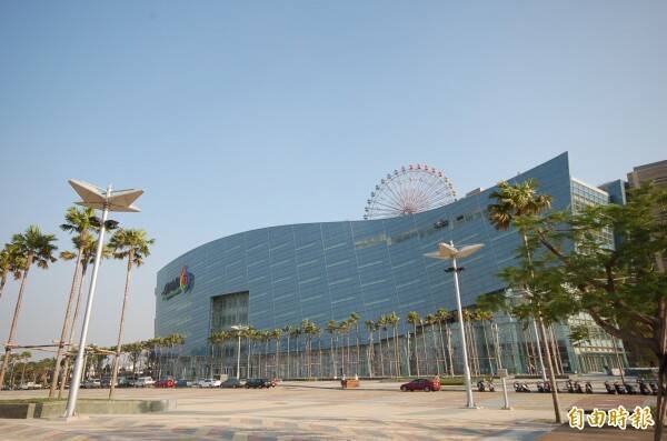 進駐10年！高雄夢時代寶雅6/1結束營業 網友一片哀號