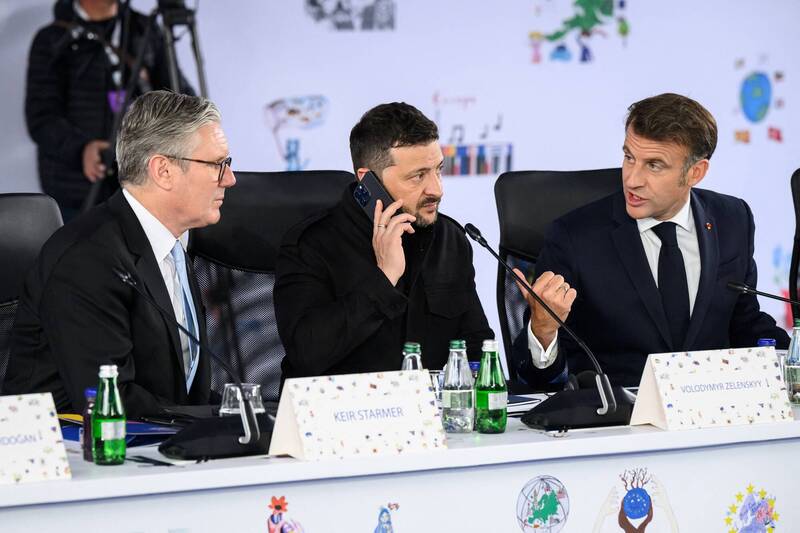 批俄國無意談和 澤倫斯基、馬克宏籲歐美祭出更嚴厲制裁