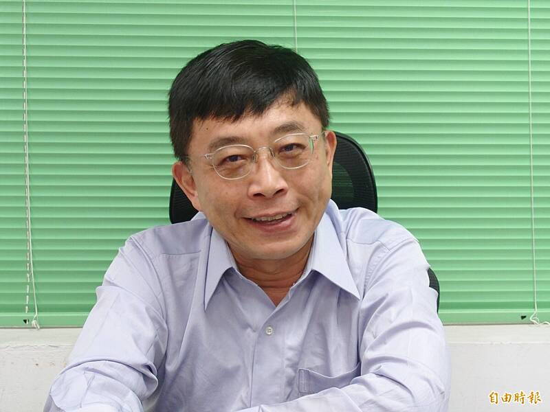李孝亮稱無法直接聯繫朱立倫後道歉 李忠憲:政治勒索下的投降 李孝亮稱無法直接聯繫朱立倫後道歉 李忠憲:政治勒索下的投降