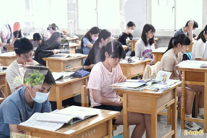 114年國中教育會考 國文科詳解 - 2025國中教育會考 - 自由電子報 專區