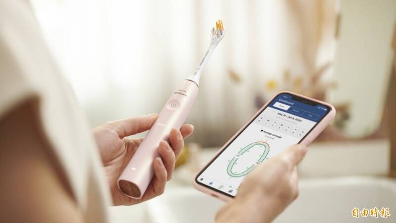 最新抓奸神器 人妻靠“电动牙刷APP” 抓包小三