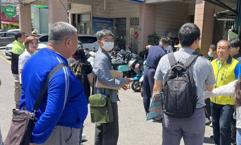 反對高鐵左營站前重信路劃設綠色人行道？ 菜公里里長這樣說