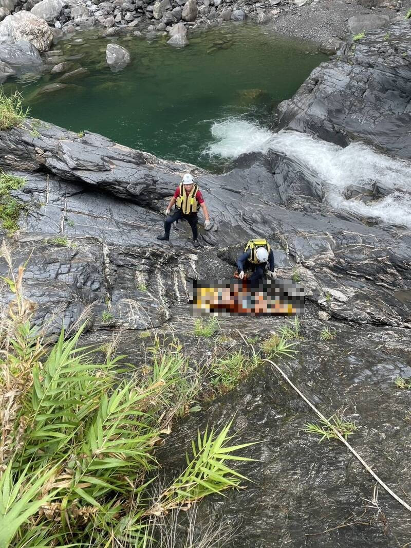 瑪家鄉沙拉灣今天發生溺水死亡案件。（消防局提供）