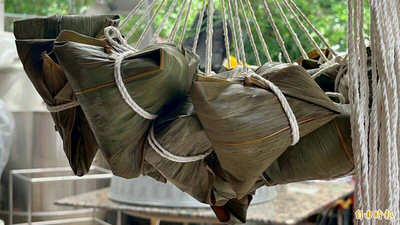 端午垃圾怎分類？ 艾草歸類廚餘、粽葉粽繩是垃圾亂丟恐罰6千