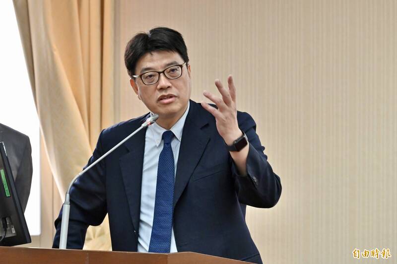 陸委會主委邱垂正表示，來台違反觀光事由，主管機關移民署已告誡中生，並予以註記，以後申請來台將嚴審。（資料照）