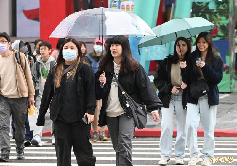 受東北季風影響，今日北台灣及宜蘭地區呈現整天濕涼狀態。（資料照）