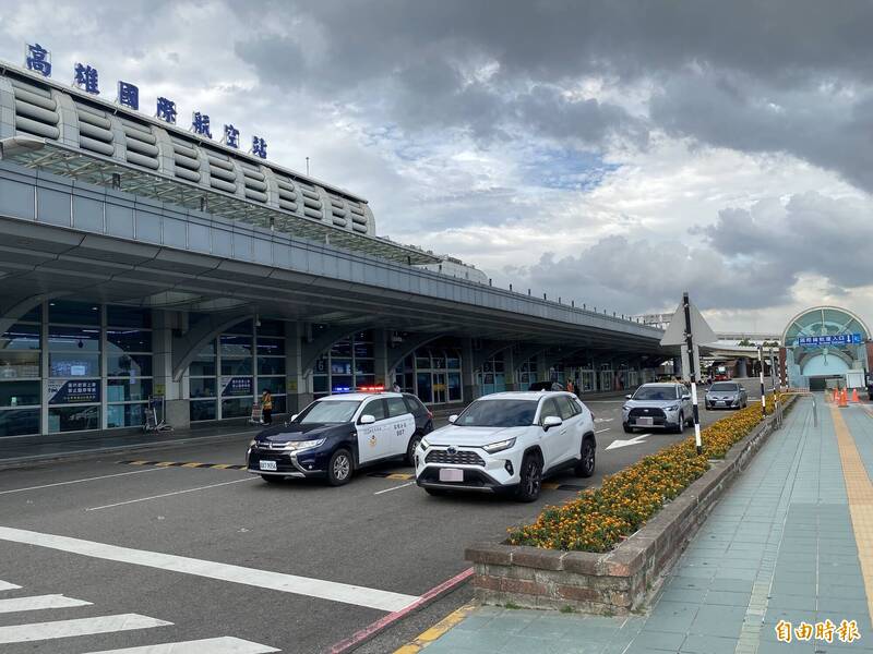 計程車「繞行機場參觀」抗議 爆出高雄機場新產業鏈亂象