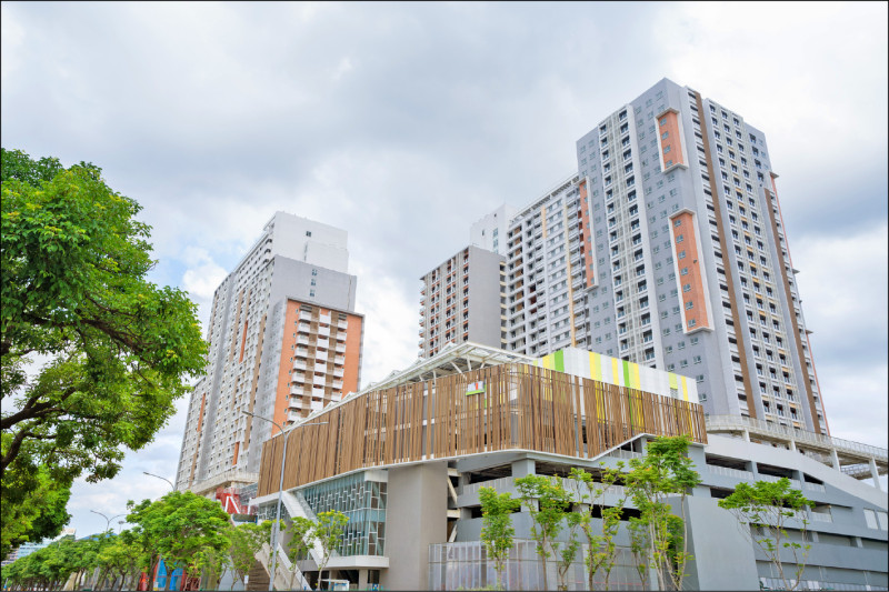 北市南港區南港機廠社會住宅一區,即日起至6月12日開放申請招租。(北市住都中心提供) 北市南港區南港機廠社會住宅一區,即日起至6月12日開放申請招租。(北市住都中心提供)