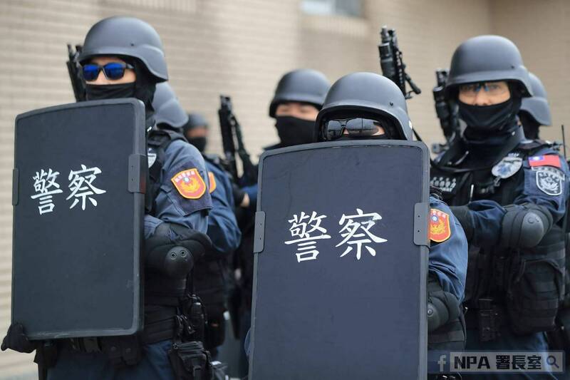 內政部根據「紀念日及節日實施條例」訂定警察節放假規定,自今年6月15日警察節開始實施。(內政部提供) 內政部根據「紀念日及節日實施條例」訂定警察節放假規定,自今年6月15日警察節開始實施。(內政部提供)