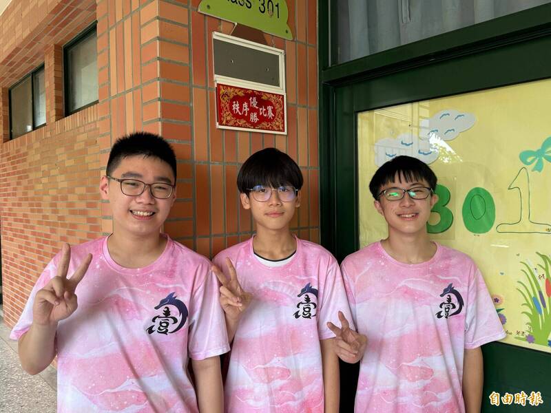 國中會考成績公布 雲林2人全國榜首 國中會考成績公布 雲林2人全國榜首