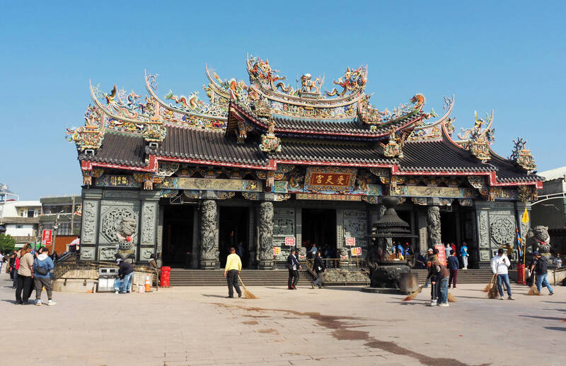 松柏嶺受天宮建廟300多年歷史，今年因白沙屯媽祖進香首度進受天宮駐駕，再度聲名大噪。（記者陳鳳麗攝）