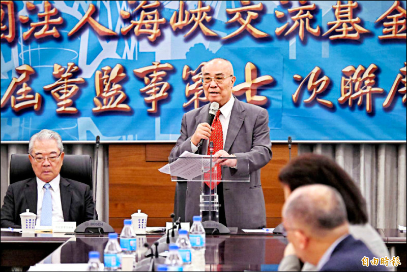 吳豊山：共軍機艦擾台 和平發展淪口號