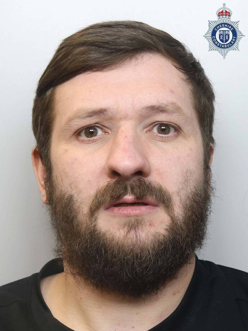 自由空氣僅幾秒！英毒販刑滿出獄 剛踏出監獄秒被逮回籠