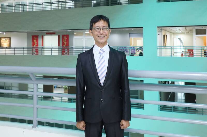 現任北園國小校長吳長頴獲遴選為興安國小新任校長。(嘉義市政府提供) 現任北園國小校長吳長頴獲遴選為興安國小新任校長。(嘉義市政府提供)