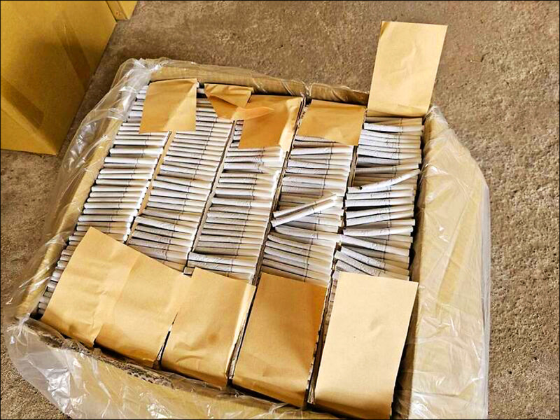 彰化地檢署偵辦警方查緝私菸洩密案，意外扯出海巡員與警察涉集體詐領查緝獎金等案外案，雪球越滾越大。（資料照）