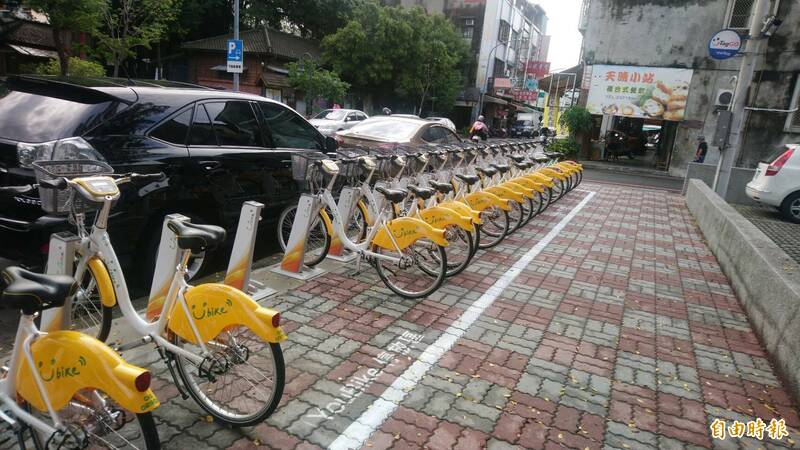 中市推未投保無法騎YouBike，傷害險投保率已由84%提升至95%。（記者蘇金鳳攝）