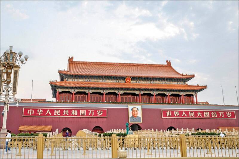 北京邀請美國青年網紅,免費到中國玩10天,圖為天安門廣場。(歐新社資料照)
