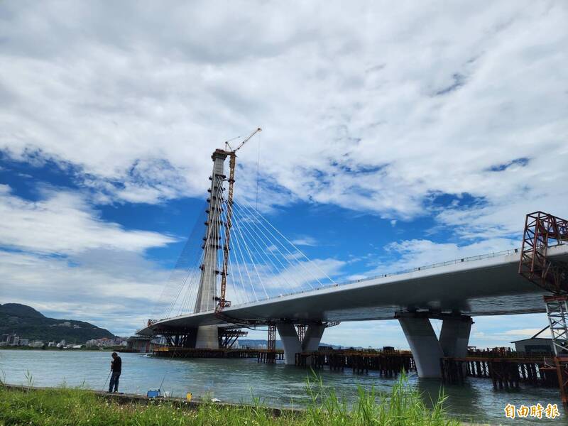 淡江大橋預計7月完成主橋塔 年底全橋完工明年通車