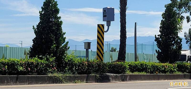 高屏大橋測速桿安裝完畢  機車超速也會被抓
