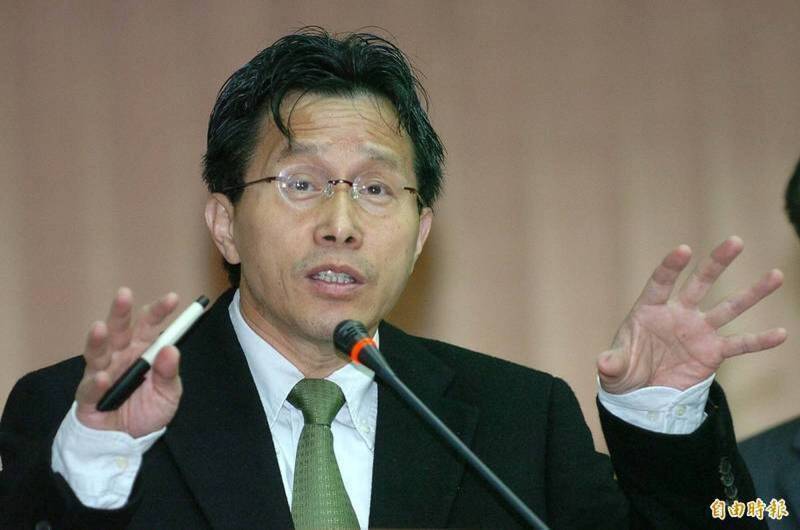 我國駐德代表謝志偉以「智慧」與「痛苦」為題發文指出，台灣人的過去充滿了「被割讓、被捨棄」的「客體命運」，並呼籲「這一次，台灣人不要被他們割棄。這一次，台灣人要割棄他們。大罷免，大成功！」。（資料照）