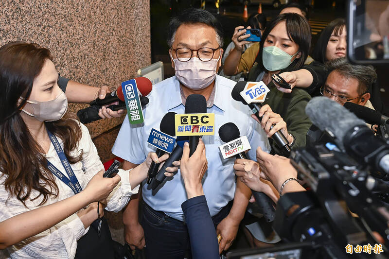 前立委陳歐珀去年為了無償使用im.B詐騙集團房屋、車輛,曾到民進黨廉政委員會說明。(資料照,記者陳志曲攝) 前立委陳歐珀去年為了無償使用im.B詐騙集團房屋、車輛,曾到民進黨廉政委員會說明。(資料照,記者陳志曲攝)
