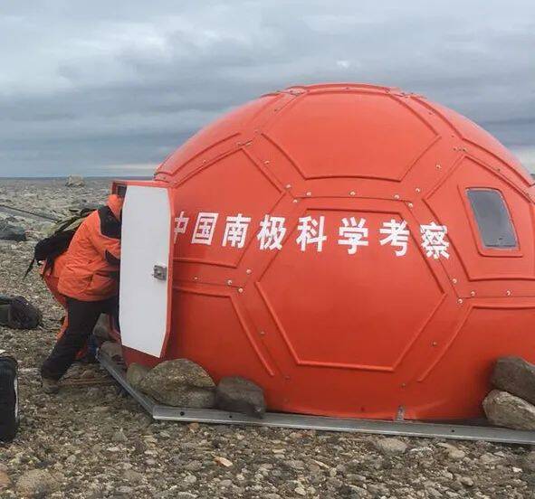 未經同意就建在旁邊...中國南極觀測設施突倒塌  日本無奈通報