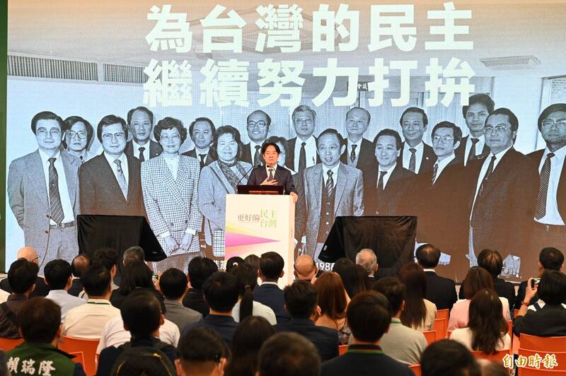 民進黨今（28）日召開全國黨代表大會，兼任民進黨主席的總統賴清德直陳，國內政局最大挑戰的所在是立法院。（記者田裕華攝）