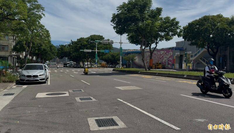 松山區塔悠路。(記者董冠怡攝) 松山區塔悠路。(記者董冠怡攝)