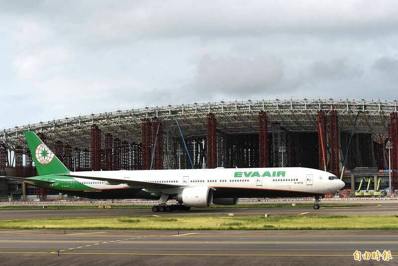 桃機第三航廈工程最新進度達80％ 拚年底啟用北登機廊廳