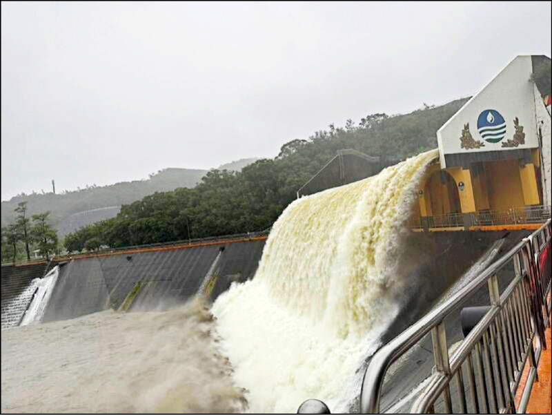 牡丹水庫持續調節放水。（資料照）