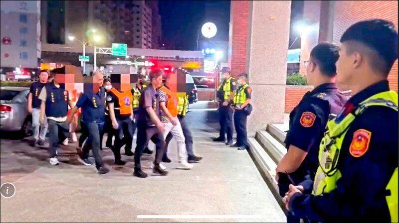 包圍三重所害2所長下台 惡煞父子檔「情堪憫恕」減刑各判9月