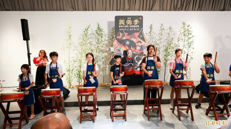 「2025桃園義勇季」7月27日至9月11日展開,桃園市政府客家事務局與平鎮區公所今辦記者會宣傳。(記者黃政嘉攝) 「2025桃園義勇季」7月27日至9月11日展開,桃園市政府客家事務局與平鎮區公所今辦記者會宣傳。(記者黃政嘉攝)