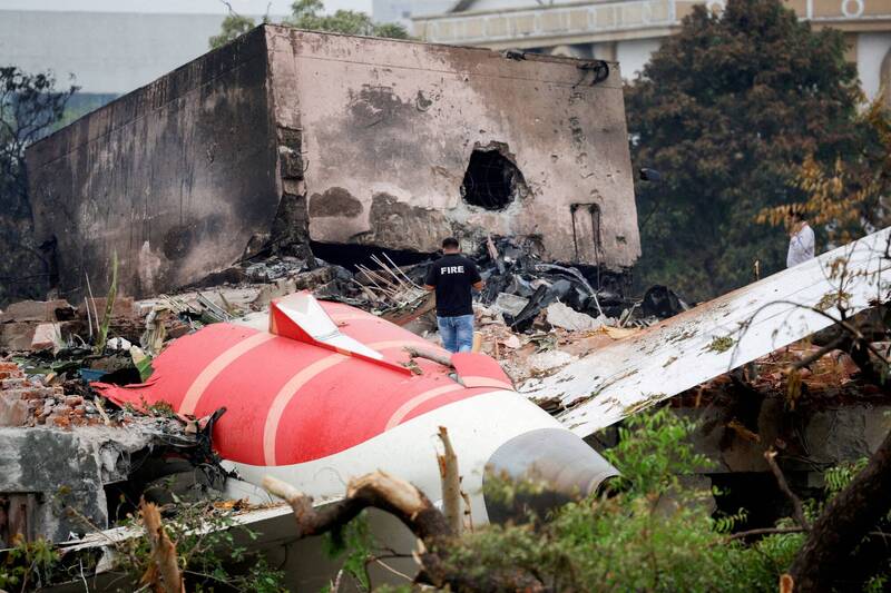 印度航空260死空難  初步調查「疑與飛行員操作有關」