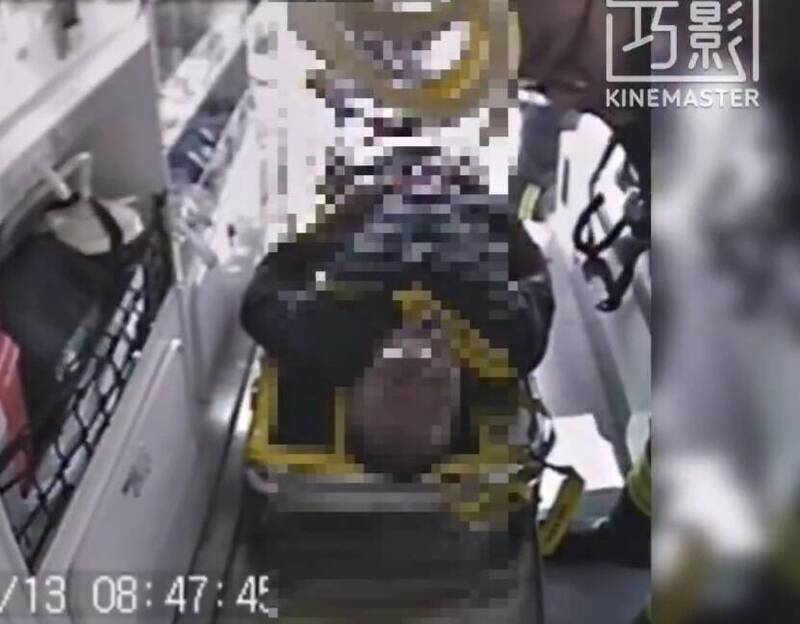 宜蘭壯圍鄉一間屠宰場，今天上午發生工人疑似觸電，被救護車送醫急救。（圖由宜縣消防局提供）