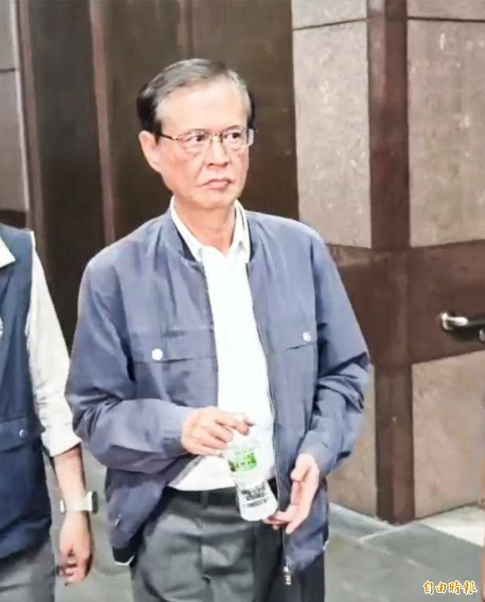 禾豐泰負責人周國光訊後1千萬元交保。(記者王定傳攝) 禾豐泰負責人周國光訊後1千萬元交保。(記者王定傳攝)