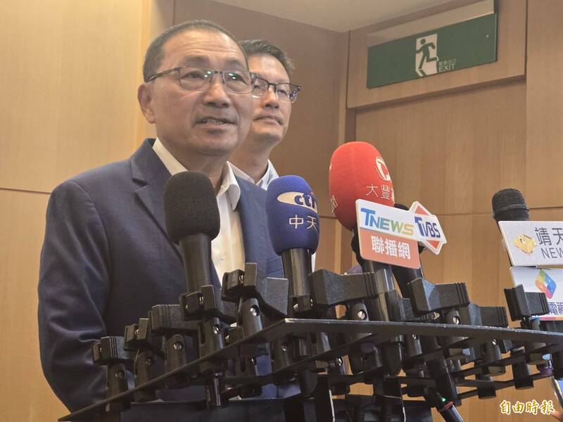 新北市長侯友宜將出席本週六在板橋第一運動場舉辦的「反惡罷 新北愛國者行動」,力挺新北市國民黨立委。(記者賴筱桐攝) 新北市長侯友宜將出席本週六在板橋第一運動場舉辦的「反惡罷 新北愛國者行動」,力挺新北市國民黨立委。(記者賴筱桐攝)