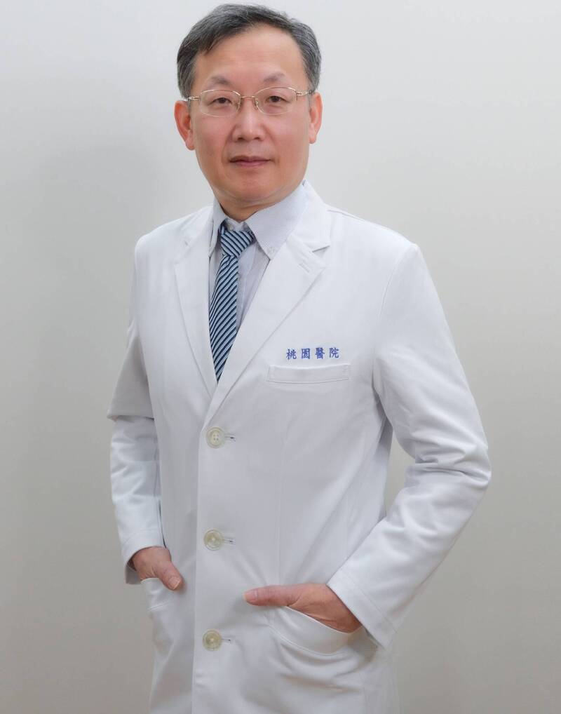 衛生福利部桃園醫院一般外科主任周佳正。(取自部桃官網) 衛生福利部桃園醫院一般外科主任周佳正。(取自部桃官網)